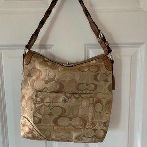Authentic Coach Purse | Classic C Logo